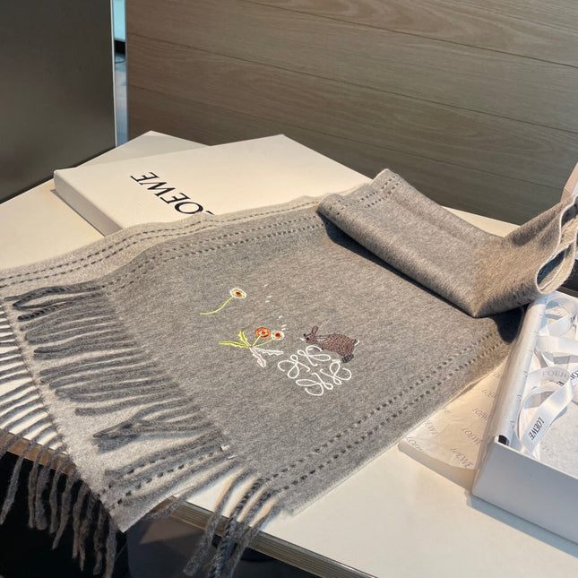 LOEWE 26S SCARF 180 IN CASHMERE 113780
