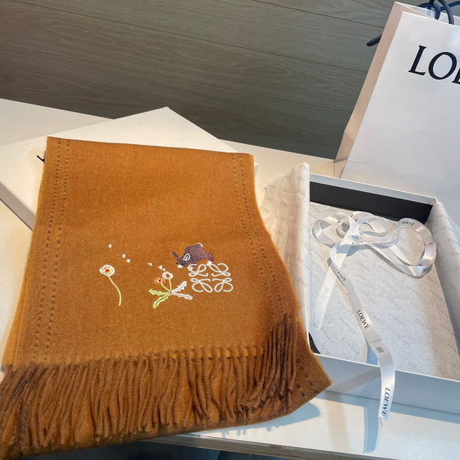 LOEWE 26S SCARF 180 IN CASHMERE 113782