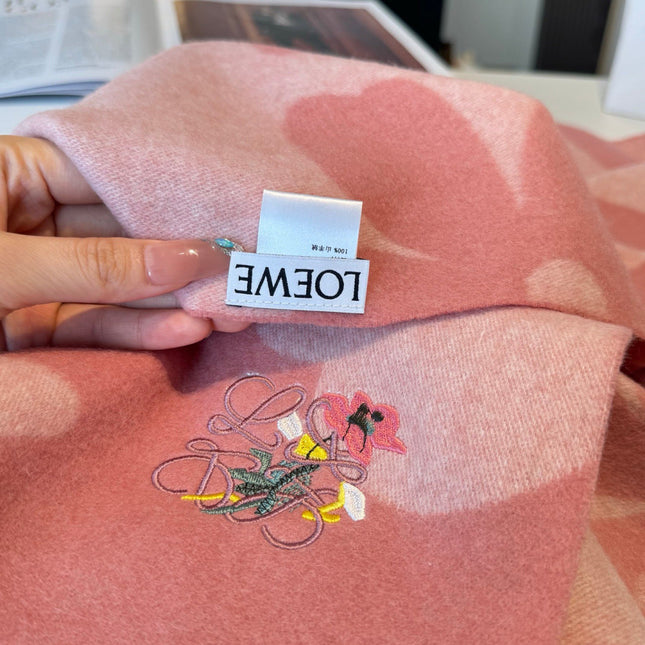 LOEWE 26S SCARF 180 IN CASHMERE WOOL 130442