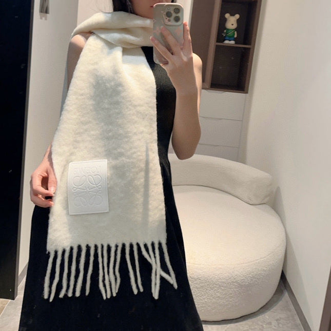 LOEWE 26S SCARF 200 IN WOOL MOHAIR 142600