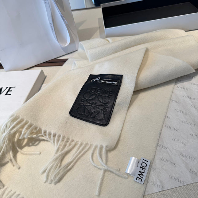 LOEWE 26S SCARF 180 IN CASHMERE WOOL 147440