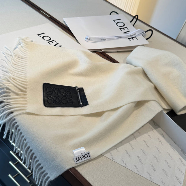 LOEWE 26S SCARF 180 IN CASHMERE WOOL 147440