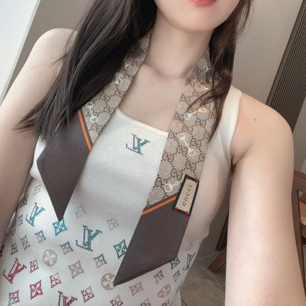 GUCCI 26S SCARF 90 IN SILK 305870