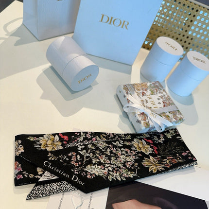 DIOR 26S SCARF 105CM IN SILK 316519