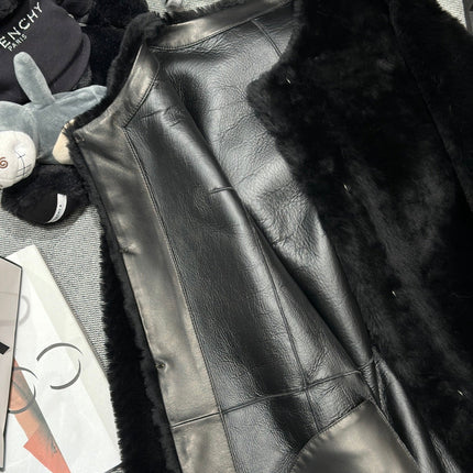 CHANEL 25S SHEEP FUR COAT 505