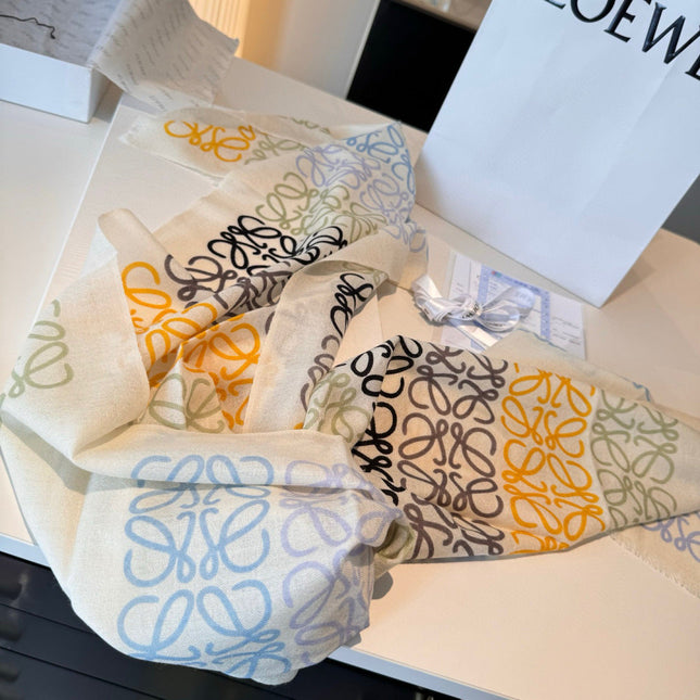 LOEWE 26S SCARF 200 IN CASHMERE SILK 896320