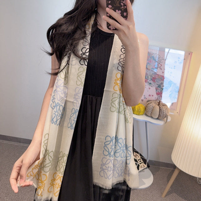 LOEWE 26S SCARF 200 IN CASHMERE SILK 896320
