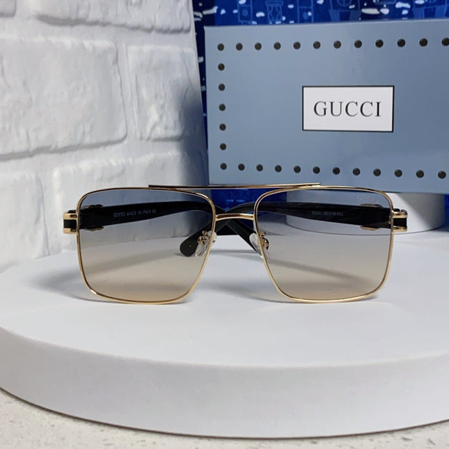 GUCCI 26S SQUARE FRAME IN METAL 426392