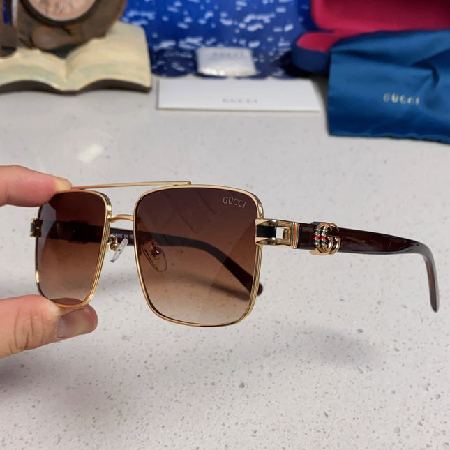 GUCCI 26S SQUARE FRAME IN METAL 426394