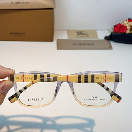 BURBERRY 26S SQUARE FRAME IN ACETATE 514226