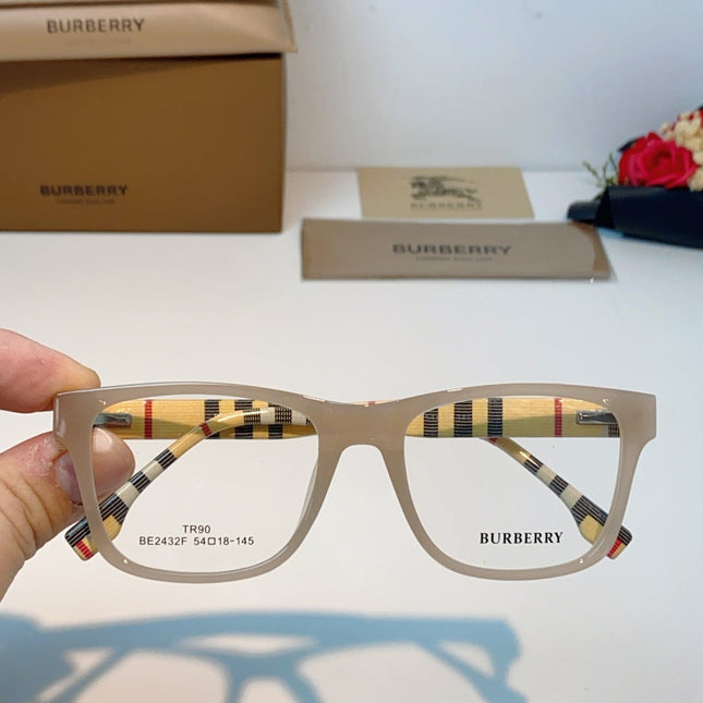 BURBERRY 26S SQUARE FRAME IN ACETATE 401844