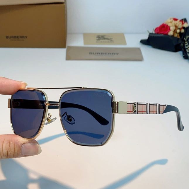 BURBERRY 26S RECTANGULAR FRAME IN METAL 419059