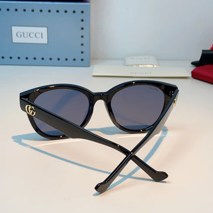 GUCCI 26S CAT-EYE FRAME IN ACETATE 424503