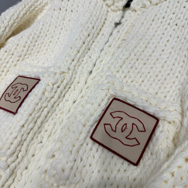 CHANEL 26S CARDIGAN 904
