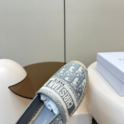 GRANVILLE ESPADRILLES FLAT 25S IN GRAY OBLIQUE EMBROIDERED COTTON