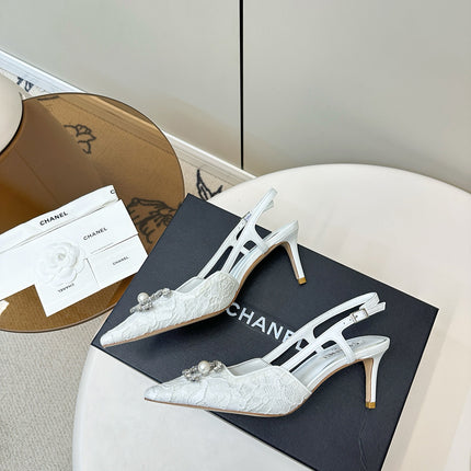 CC SLINGBACK 25S IN WHITE LACE FABRIC WITH SILVER HARDWARE