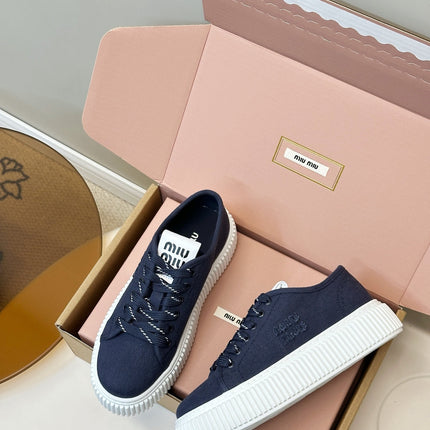 MIUMIU 26S PLATFORM SNEAKERS IN NAVY BLUE CANVAS