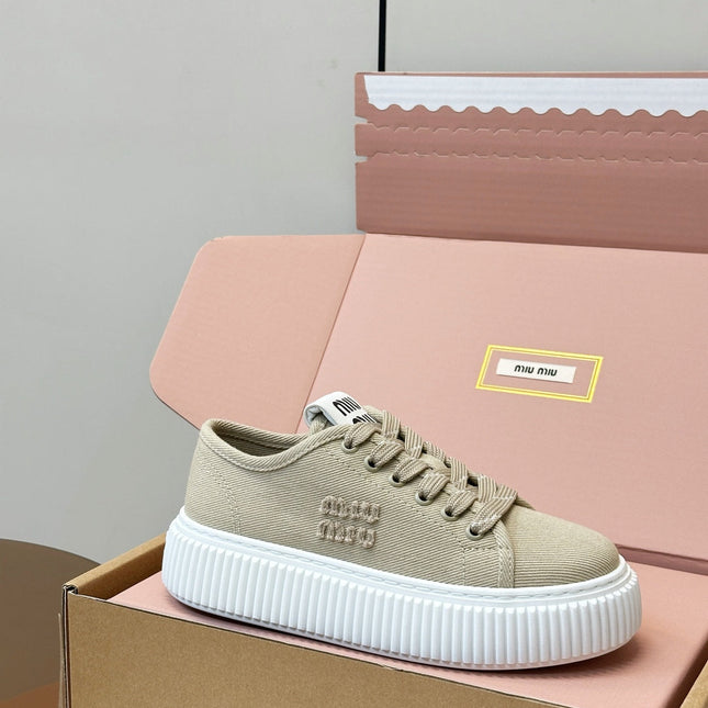 MIUMIU 26S PLATFORM SNEAKERS IN BEIGE CANVAS