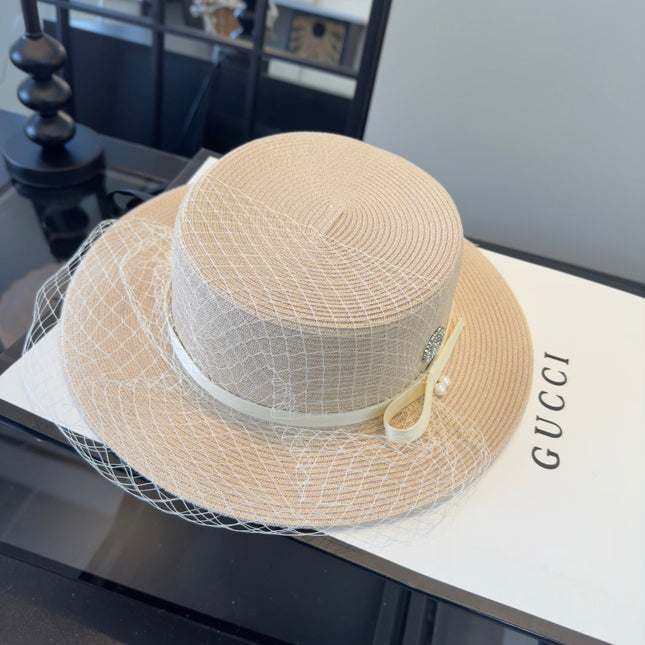 GUCCI 26S WIDE-BRIMMED STRAW HAT 146