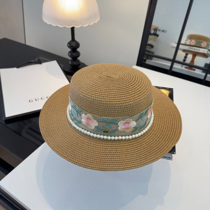 GUCCI 26S WIDE-BRIMMED STRAW HAT 250