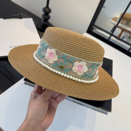 GUCCI 26S WIDE-BRIMMED STRAW HAT 250