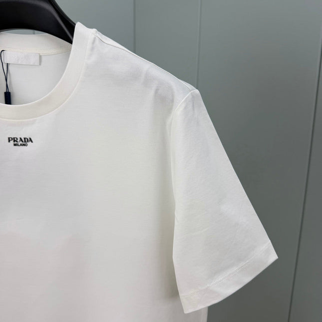 PRADA 26S SHORT SLEEVED T-SHIRT 719