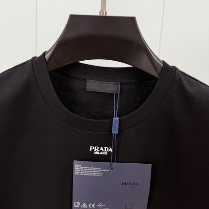 PRADA 26S SHORT SLEEVED T-SHIRT 720