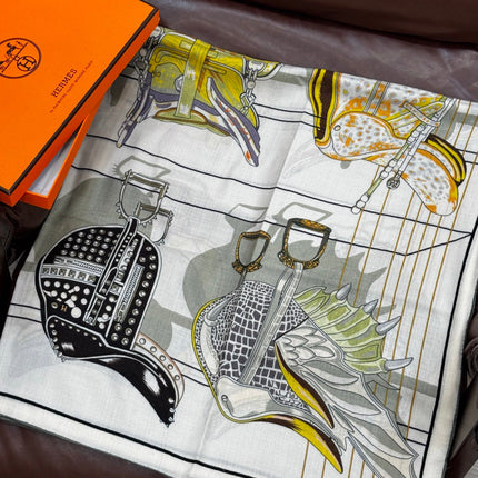 HERMES 25S SCARF 140 IN SILK CASHMERE 989483