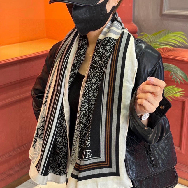 LOEWE 26S SCARF 140 IN CASHMERE SILK 303359