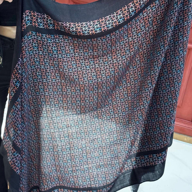 CHANEL 26S SCARF 200 IN CASHMERE AND SILK 306090