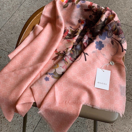 GUCCI 26S SCARF 200 IN CASHMERE AND SILK 306106