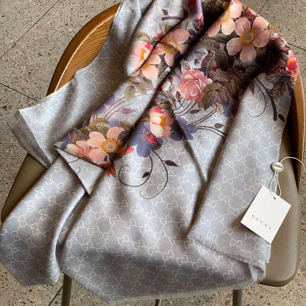 GUCCI 26S SCARF 200 IN CASHMERE AND SILK 306109