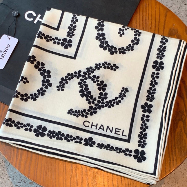 CHANEL 26S SCARF 135 IN CASHMERE AND SILK 309370