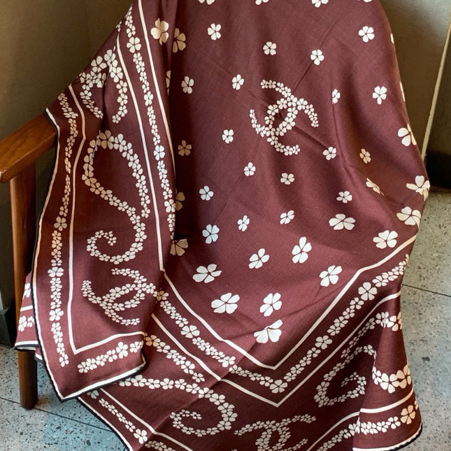 CHANEL 26S SCARF 135 IN CASHMERE AND SILK 309372