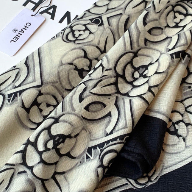 CHANEL 26S SCARF 140 IN CASHMERE AND SILK 309374