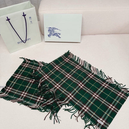 BURBERRY 26S SCARF 155CM IN CASHMERE 309949