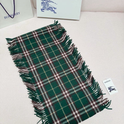 BURBERRY 26S SCARF 155CM IN CASHMERE 309949