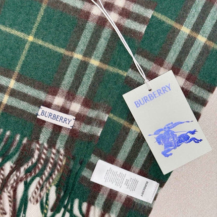 BURBERRY 26S SCARF 155CM IN CASHMERE 309949