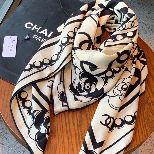 CHANEL 26S SCARF 135 IN CASHMERE AND SILK 309893
