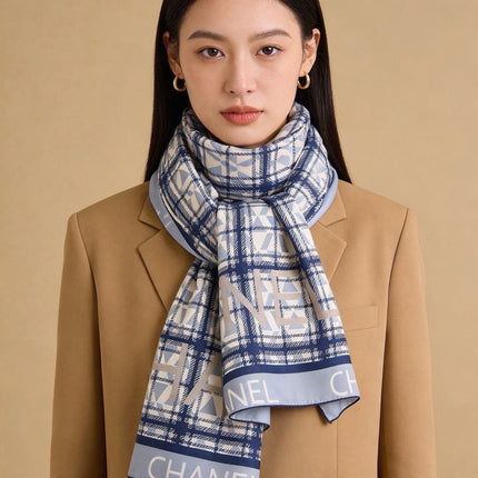 CHANEL 26S SCARF 135 IN CASHMERE AND SILK 309898