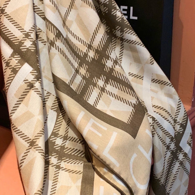 CHANEL 26S SCARF 135 IN CASHMERE AND SILK 309899