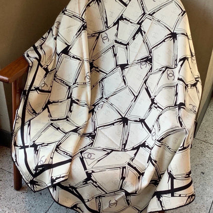 CHANEL 26S SCARF 135 IN CASHMERE AND SILK 309911