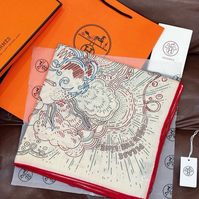 HERMES 26S PRINTED SQUARE  SCARF 135 IN SILK 311977