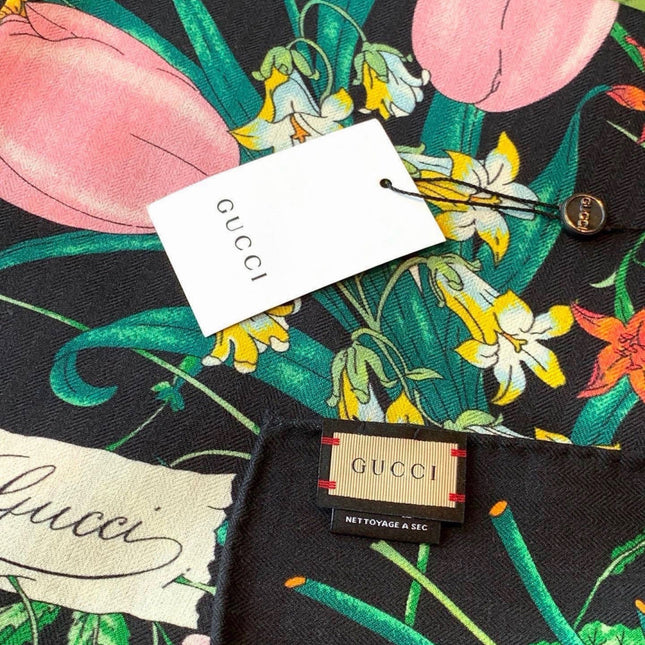 GUCCI 26S SCARF 140 IN CASHMERE AND SILK 311984
