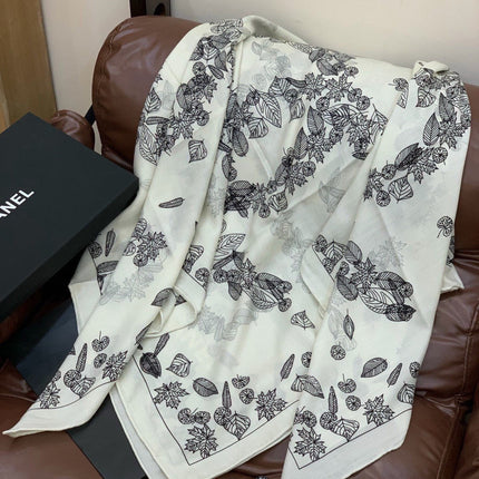 CHANEL 26S SCARF 135 IN SILK AND CASHMERE 313313