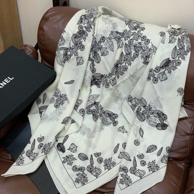 CHANEL 26S SCARF 135 IN SILK AND CASHMERE 313313