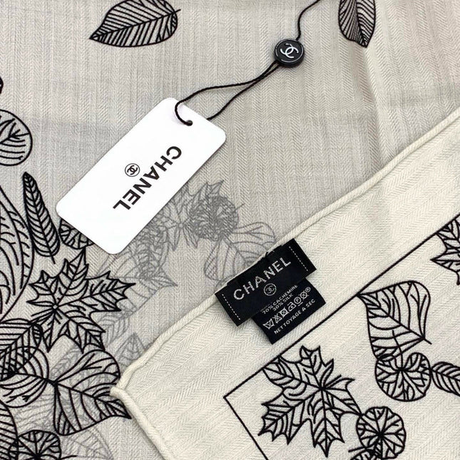 CHANEL 26S SCARF 135 IN SILK AND CASHMERE 313313