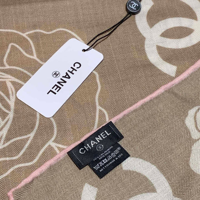 CHANEL 26S SCARF 140 IN SILK AND CASHMERE 313320