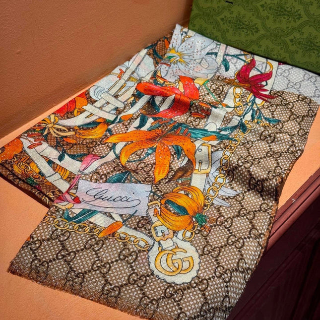 GUCCI 26S SCARF 200 IN CASHMERE AND SILK 315131