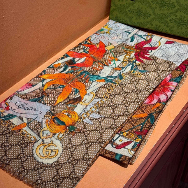 GUCCI 26S SCARF 200 IN CASHMERE AND SILK 315131